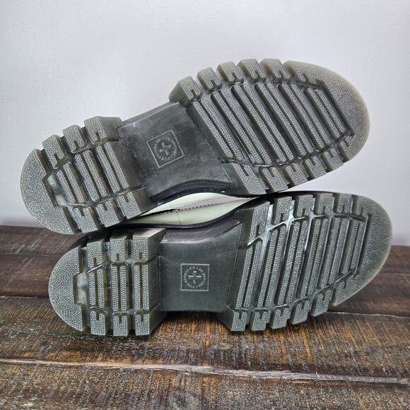 NEW Dr Martens Audrick Chelsea Boot Womens Size 10 Leather Platform Boot Taupe - Picture 9 of 11